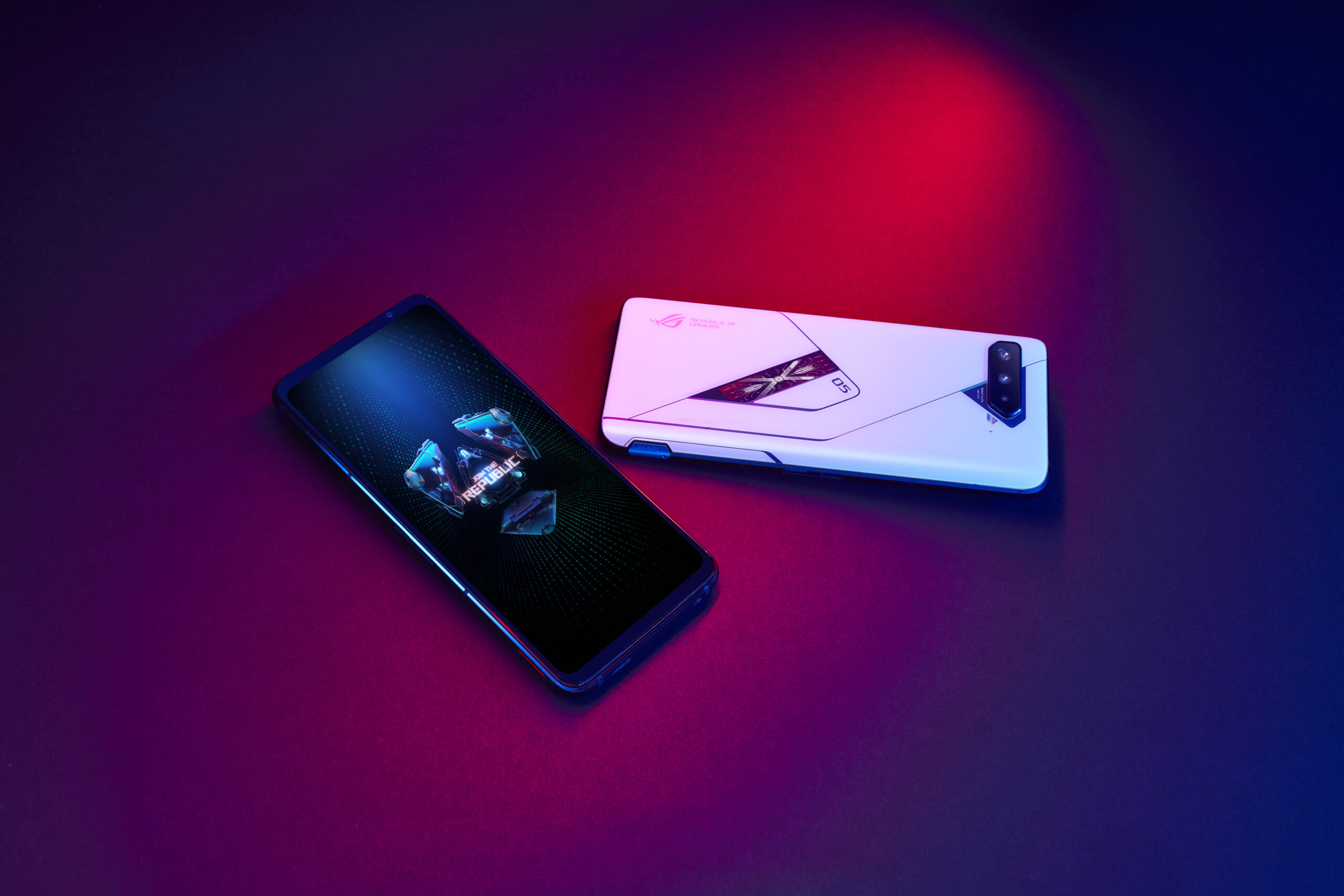 ROG Phone 5 Pro and Ultimate